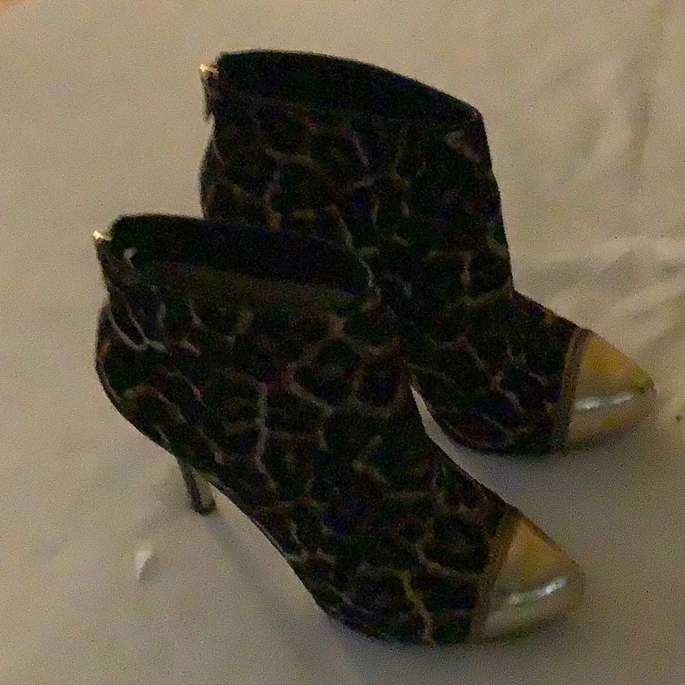 Michael kors Cynthia Bootie /printed Haircalf - Picture 3 of 3